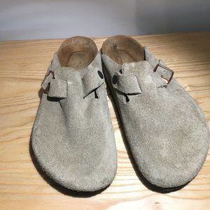 Birkenstock Boston  Soft Footbed Taupe Suede Clog